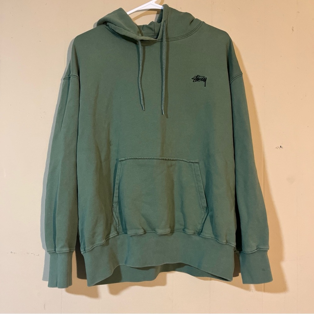Medium Stussy pullover hoodie